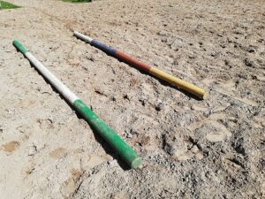 trailerladen oefenen met smalle doorgang van balken